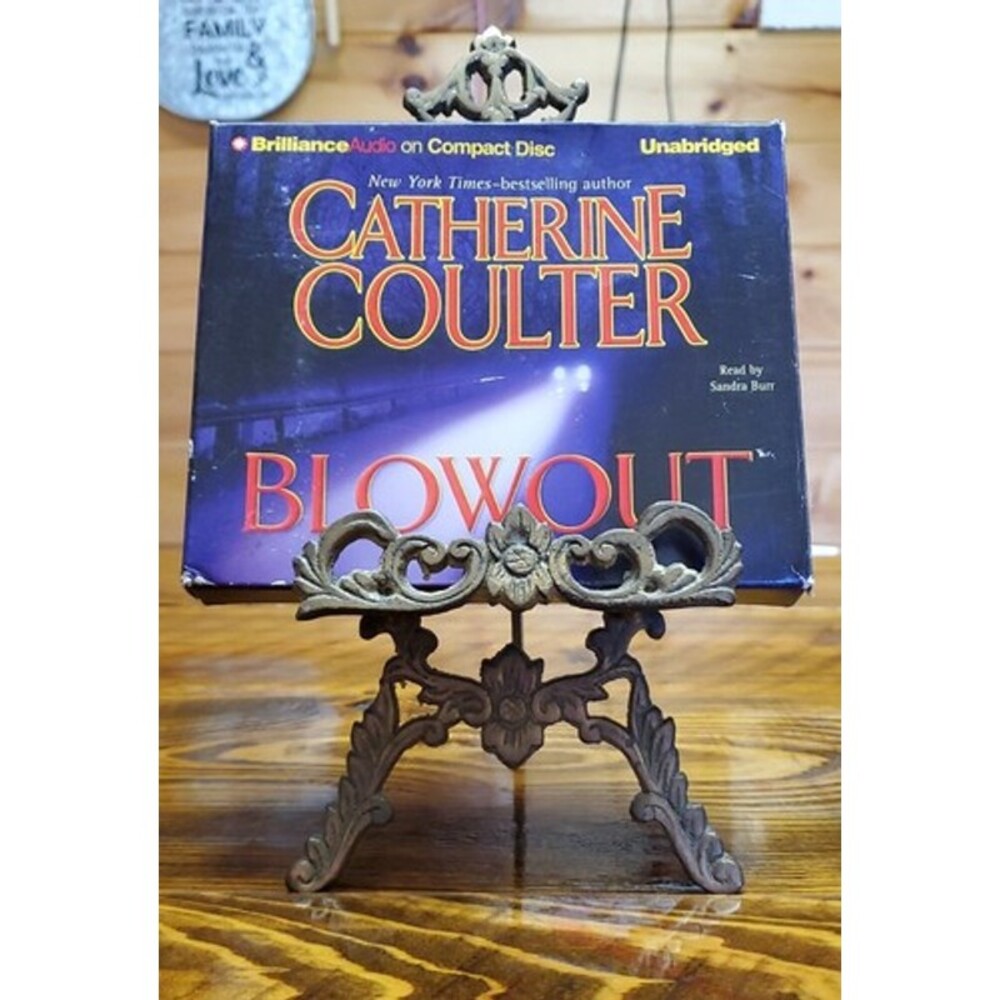 An FBI Thriller Ser.: Blowout by Catherine Coulter (2004, Compact Disc,...